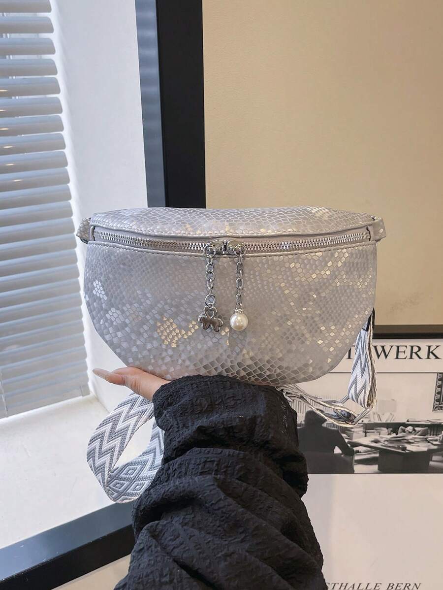 1pc Snakeskin Fashion Sport Fanny Pack, Boho Style Contrast Color Wide Strap, Faux Pearl Flower Zipper Crossbody Shoulder Bag For Women, Suitable For Daily Use And Gift