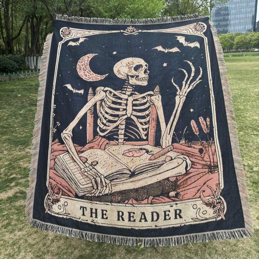 Skull Reader Pattern, Bohemian Style Jacquard Weave Fringe Blanket, Thick, Stain Resistant, Tear Resistant, Washable, Easy Care, Non-Fading, Non-Pilling, Suitable As Bedspread, Sofa Throw, Office Lap Blanket, Picnic, Camping And Home Decor