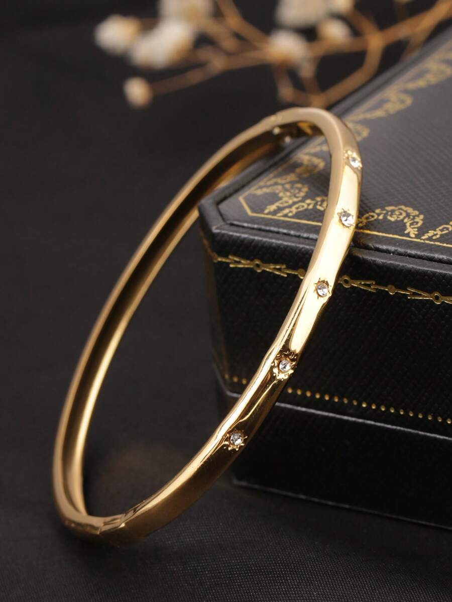 1pc 18K Gold-Plated Stainless Steel 8-Pointed Star Inlaid Cubic Zirconia Cuff Bracelet, Elegant & Fashionable, Versatile For Women's Daily Wear, Party, Gift For Girlfriend Or Best Friend