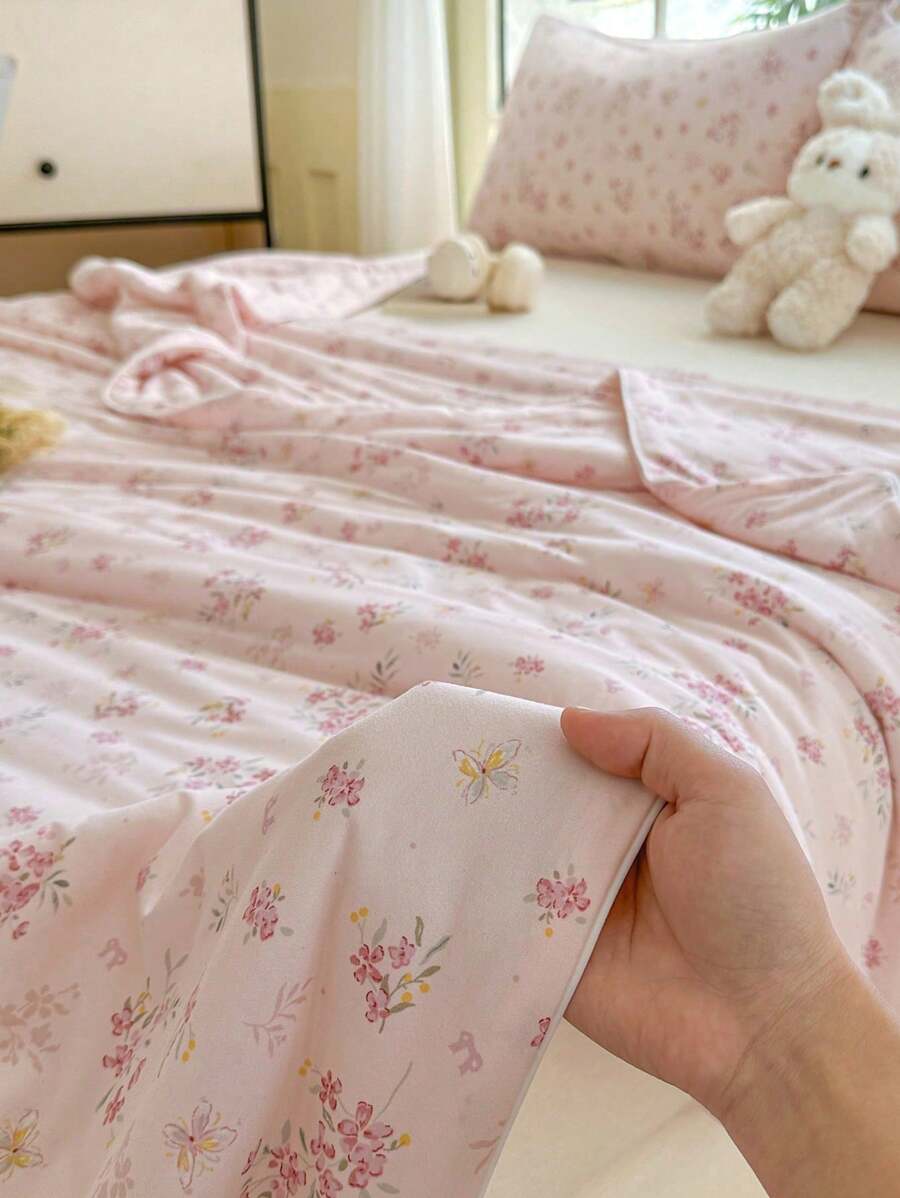 1 stuk lichtgewicht zomerquilt met wit en paars bloemenpatroon (alleen quilt, geen kussen), minimalistisch en fris, geschikt voor thuis, slaapkamer, slaapzaal, ruimtes met airconditioning