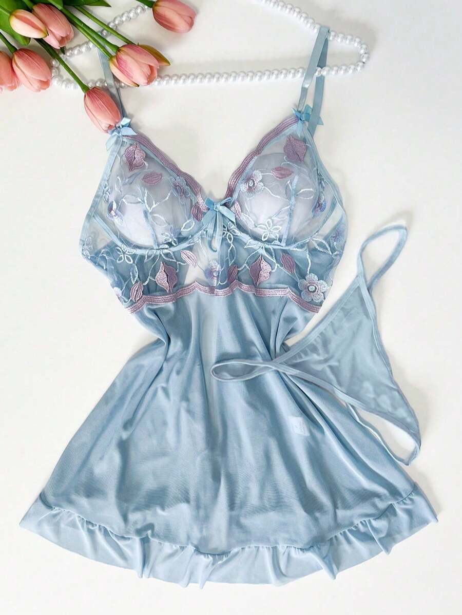 Camisón de lencería sexy con bordados y costuras de malla seductora