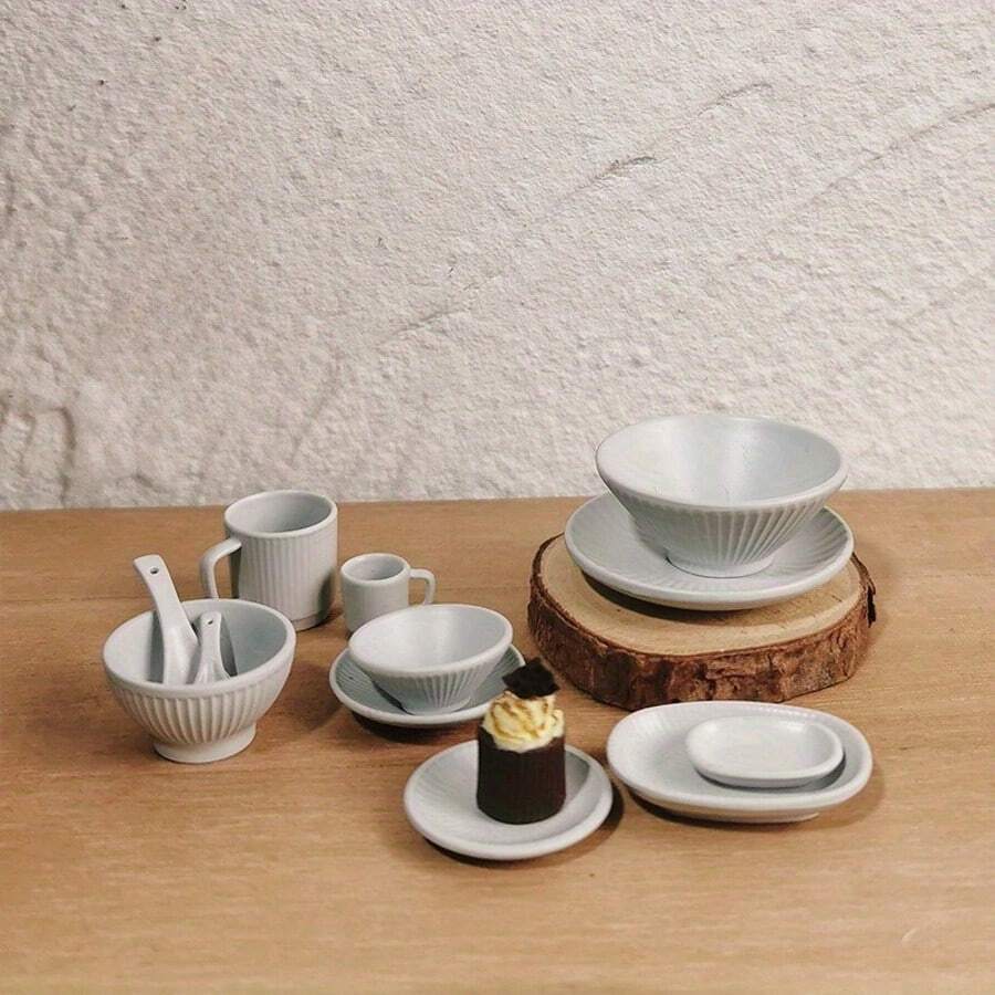 7pcs Mini Striped Tableware, Striped Bowl, Plate And Cup Set, Kitchen Decoration Simulation Play House Toys, Realistic Doll House Accessories