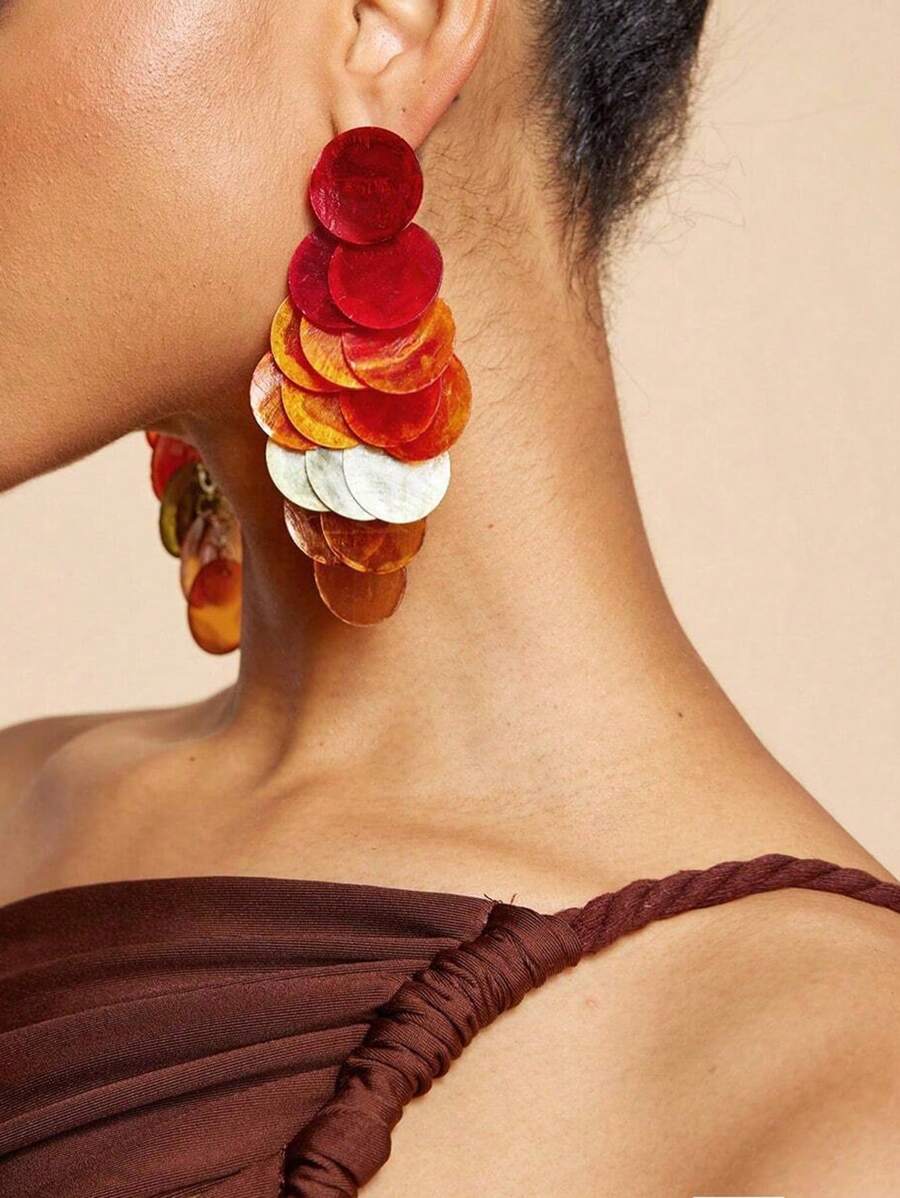 1 Pair Luxurious Small-Brand Design Grape Cluster Tassel Earrings, Exaggerated Big Asymmetrical Round Textured Tassel Earrings Suitable For Women's Daily And Holiday Wear (Slight Variation In Surface Texture Of Round Piece)