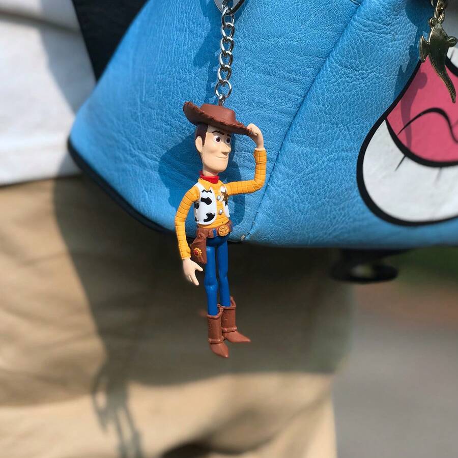 Disney 1 pieza Llavero con figura del muñeco de Woody de Disney dibujos animados: Figurita colgante de Woody, Buzz Lightyear, accesorio decorativo creativo para bolso, regalo perfecto