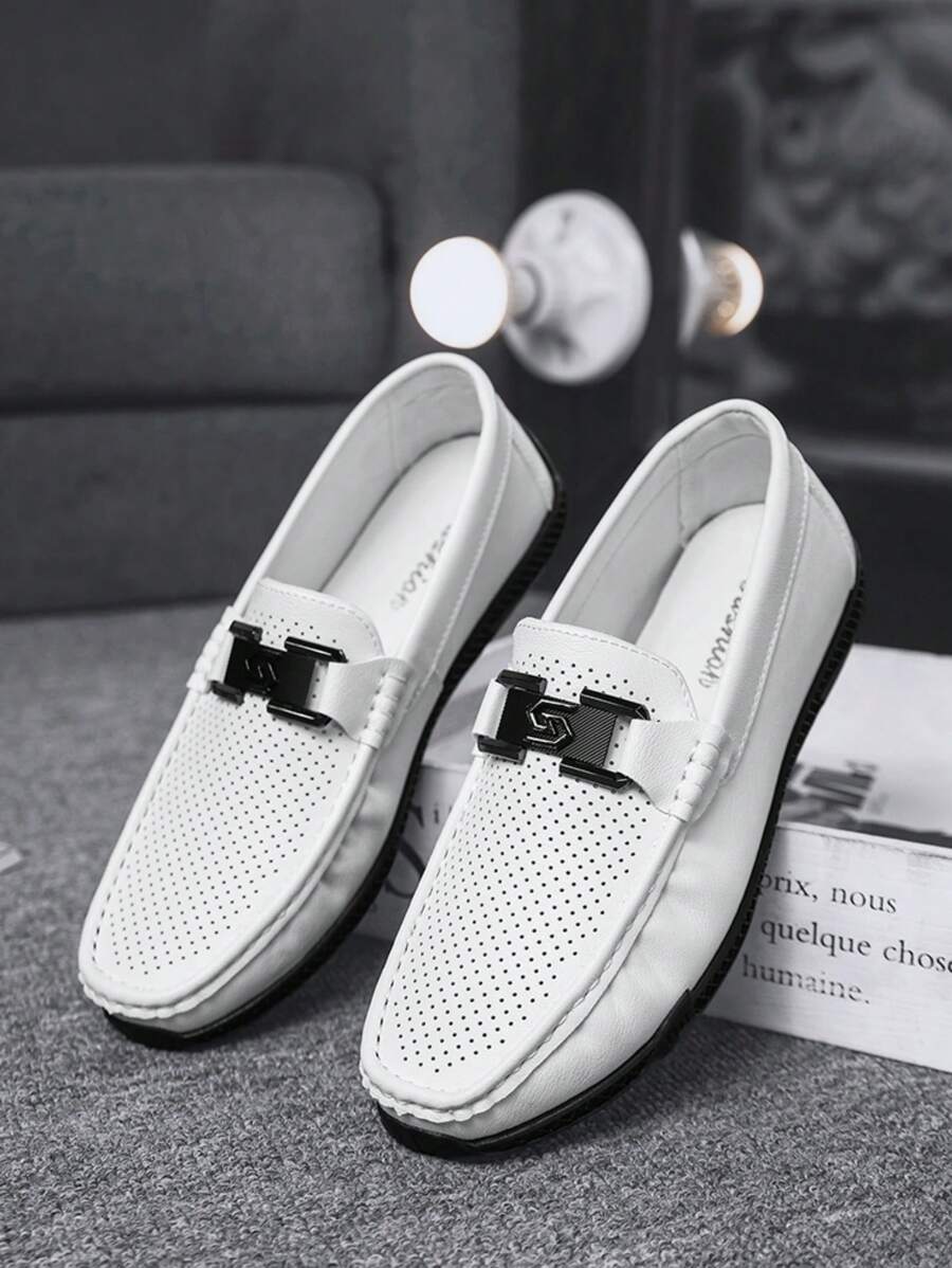 Nouvelles chaussures de conduite d'été 2025 pour hommes, mocassins Glissant, chaussures basses à semelle souple, mode casual. Convient pour la vie quotidienne, les voyages, la conduite, les cérémonies, les fêtes et les banquets.