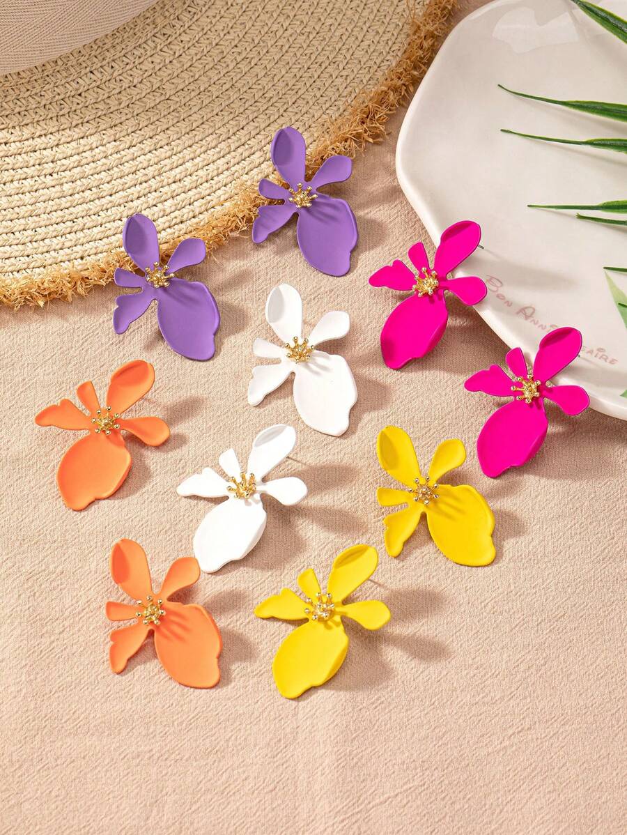 1 par de pendientes con flores y tréboles metálicos multicolor para mujer, de moda para fiestas, bodas y uso diario