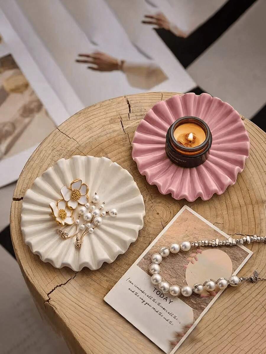 1pc Nordic Style Ceramic Wave Trinket Dish, Ins Style Ceramic Home Decor, Bedroom Decor, Holiday Gift, Birthday Blessing, For Boyfriend Or Girlfriend For Women Storage Organizer Travel Essentials Gift