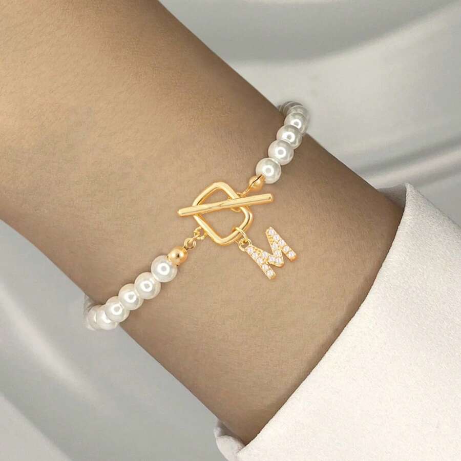 1 pièce Nouveau mode Bracelet perle fausse avec fermoir rectangle en cubic zirconia pavé pour femmes
