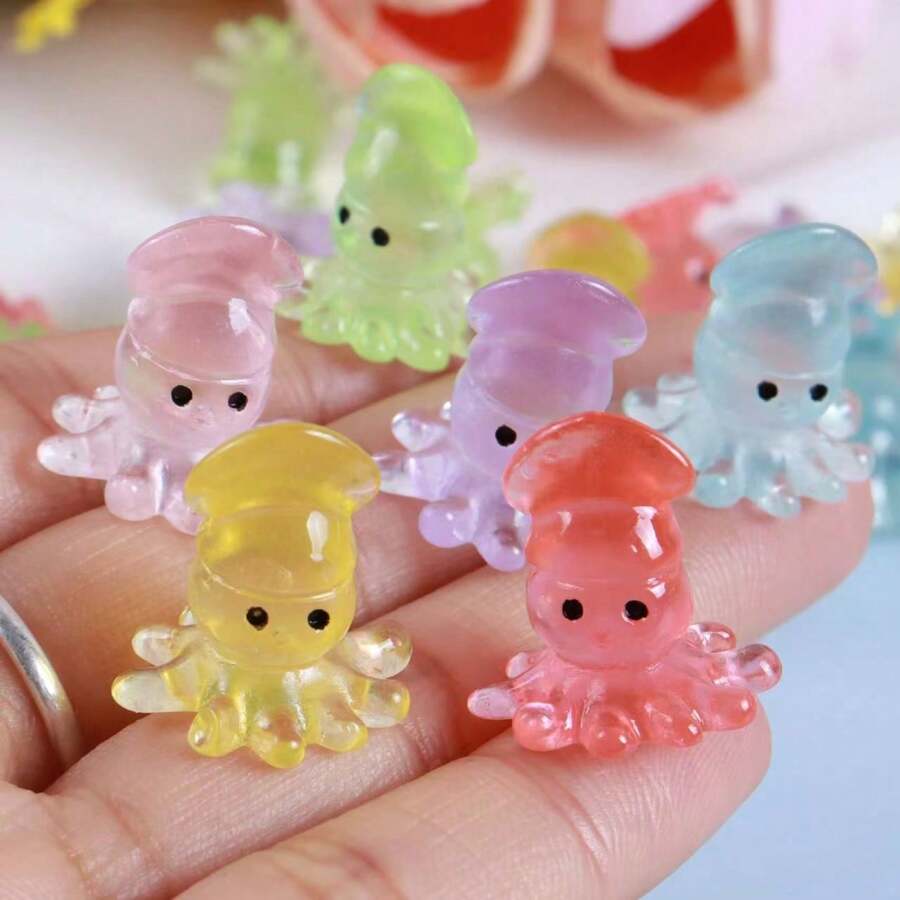 Glow In The Dark Octopus Resin Decoration, Creative Cartoon Micro-Landscape Beach Ocean Fish Tank Decor, Fluorescent Marine Animal Model, Assorted Color, Wholesale Gifts Birthday Graduation