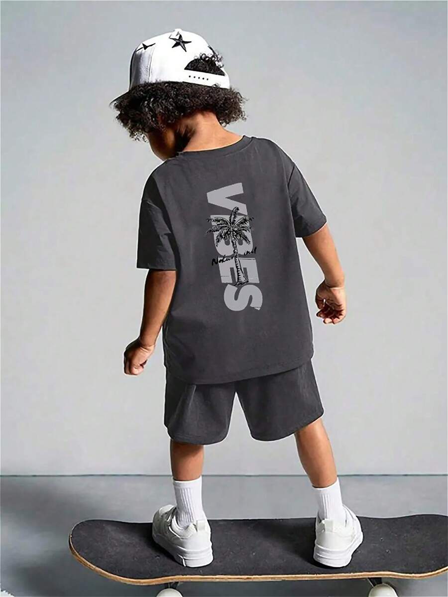 2 pièces Set : T-shirt à manches courtes et short imprimé lettre et palmier pour garçons