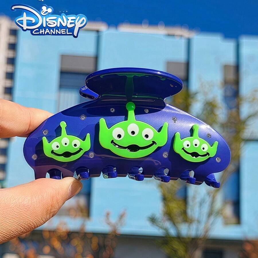 Disney Die Haaraccessoires der dreiäugigen Männer aus Disney's *Toy Story*, inklusive der diamantenbesetzten Haarkrallen und der dreidimensionalen Haarclip-Accessoires, sind multifunktionale Haarornamente. Sie können das Haar fest greifen und sind aus hochwertigen Materialien gefertigt. Sie sind außergewöhnliche Geschenke für Freunde. Sommer