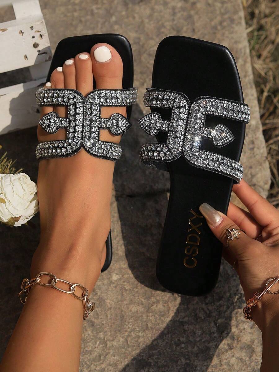 New 2025 Diamond Studded Elegant Stylish Ladies Sandals, Luxury Replica, Available In Multiple Sizes