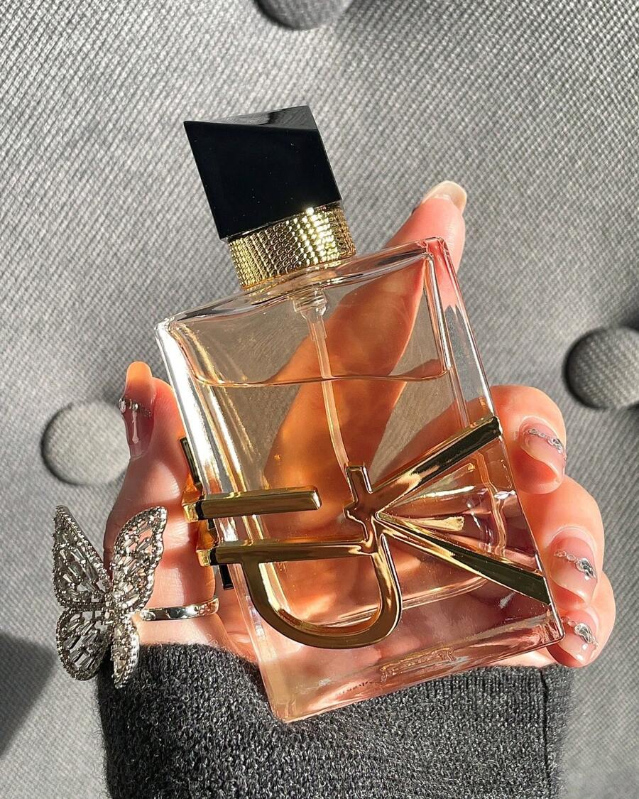 JEAN MISS 2025 New Imported Women's Perfume, Blending The Smell Of Wood And Vanilla, Small And Portable, Rich And Long-Lasting Fragranc