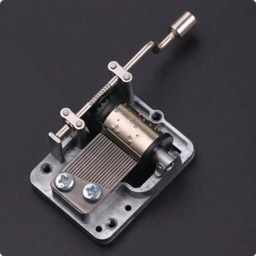 1pc Hand-Cranked Music Box Replacement Movement, Multiple Music Choices, Durable Metal Structure, No Electricity Required, Suitable For DIY Projects, Home Decor And Unique Gifts (Note: When Placed On A Table Or In A Box, The Resonance Is Strong And The Sound Is Relatively Loud. The Sound Effect Varies Depending On The Material)