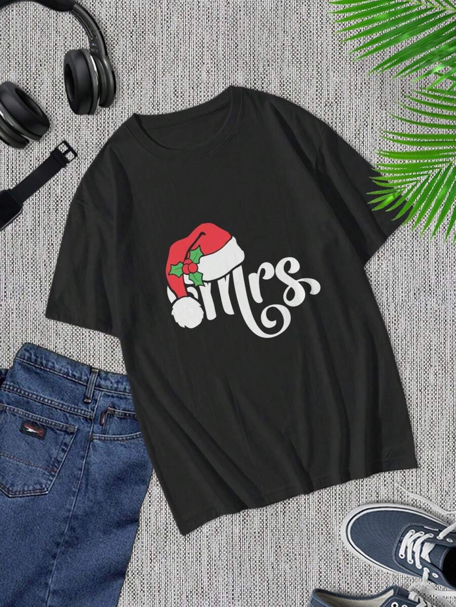 Matching Christmas Couple T-Shirts - Mr. Mrs. Santa Hat Tees - Perfect Holiday Gift For Husband Wife - Festive Xmas Outfit - Couple Christmas Tees - Family Christmas Shirts