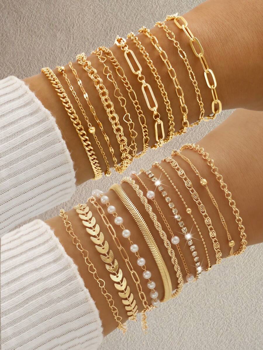 16pcs/12pcs/11pcs/9pcs Stylish Simple Classic Copper Braided & Snake Chain Layered Heart Charm Bracelet Set For Women, Birthday, Vacation, Party, Daily Outfit, Versatile. (Please Note There May Be Slight Color Difference Between Actual Product And Images Due To Lighting And Angle During Photography)