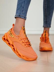 Oranje