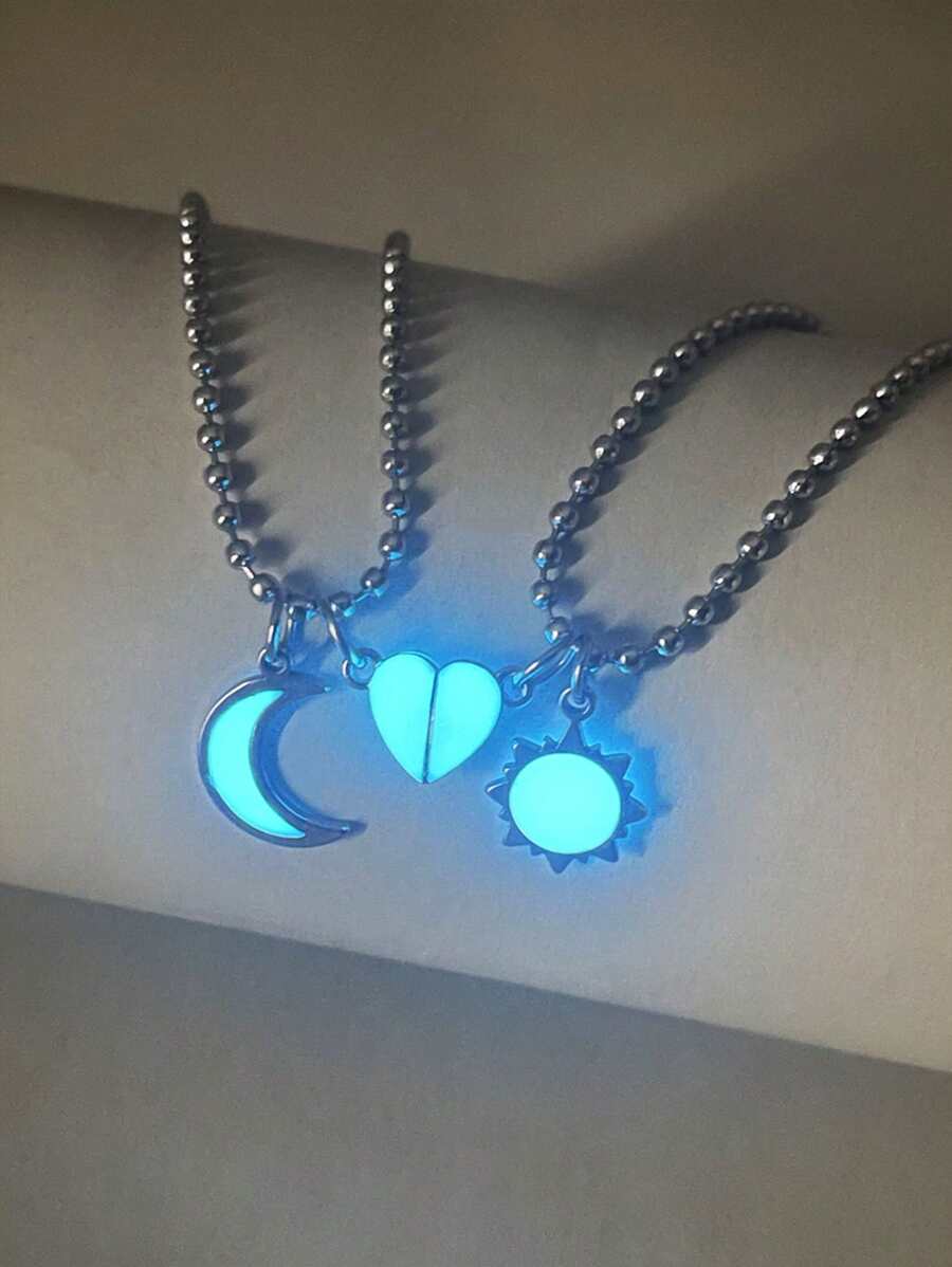 ATLVXJL 2 pièces/Set Couple Lune et Soleil Phosphorescent Pendentif Magnétique Chaîne en Acier Inoxydable avec Perles, Convient pour le Port Quotidien et Cadeau de la Saint-Valentin