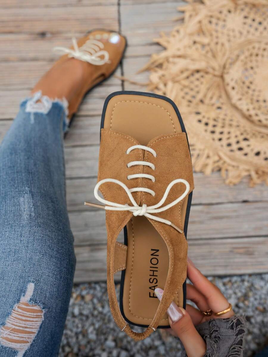 Damen Braune Peep Zehen Ballerinas, Nischendesign, Retro modische dünne Riemchen Schnürsandalen
