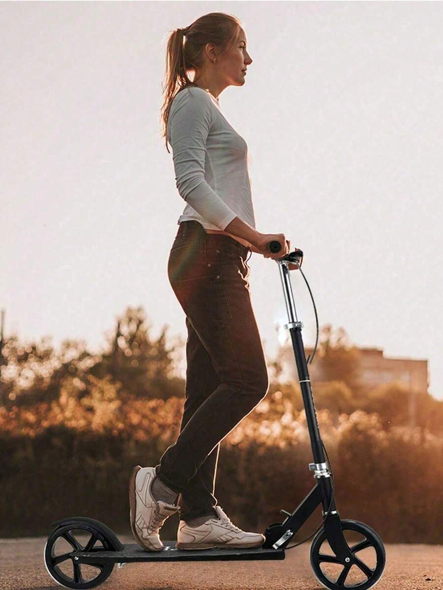 1 pieza Scooter plegable, Manubrios ajustables en altura, Apto para adultos y adolescentes, para uso exterior
