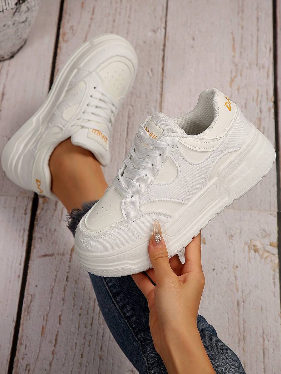 2025 Spring New Women's White Thick Sole Skateboard Shoes, Fashion Distressed Style Versatile Breathable Casual Sneakers, Ins Vibe