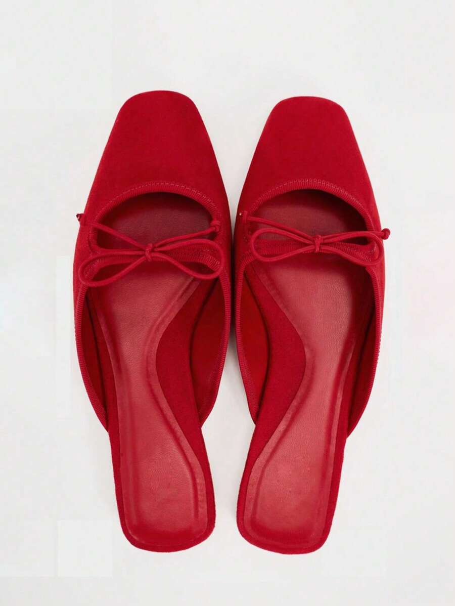 Damen Flache Schuhe, Neuer Stil Sommer 2025, Quadratische Spitze aus Veloursleder mit Schleife, rote Ballerinas, Slip-On Loafers. Perfekt für den täglichen Tragen, Outfits, Urlaub, Lässig, Einfach, Bequem, Vielseitig, Modische rote Schleifen Ballerinas, rote Schuhe.