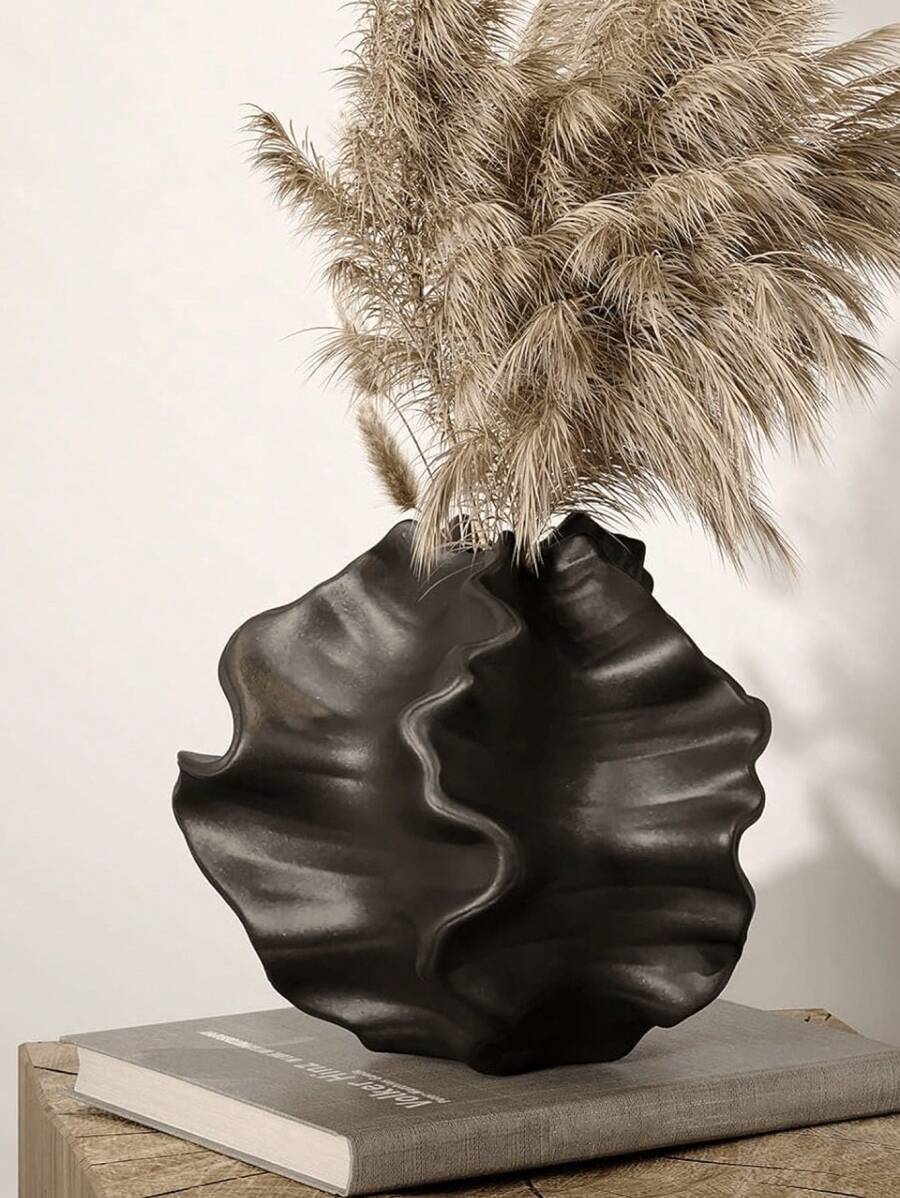 Modern Minimalist Creative Resin Vase Ornaments, Living Room Hall TV Cabinet, Office Desktop Home Decoration Vase, Luxury High-End Art Flowerpot, Home Tile Pizza Style Coffee Table TV Cabinet Ornaments Decoration.