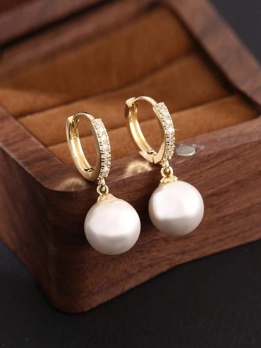 1 Pair Luxury Pearl Inlaid Copper Pendant Earrings, Elegant Vintage Style Gift For Women