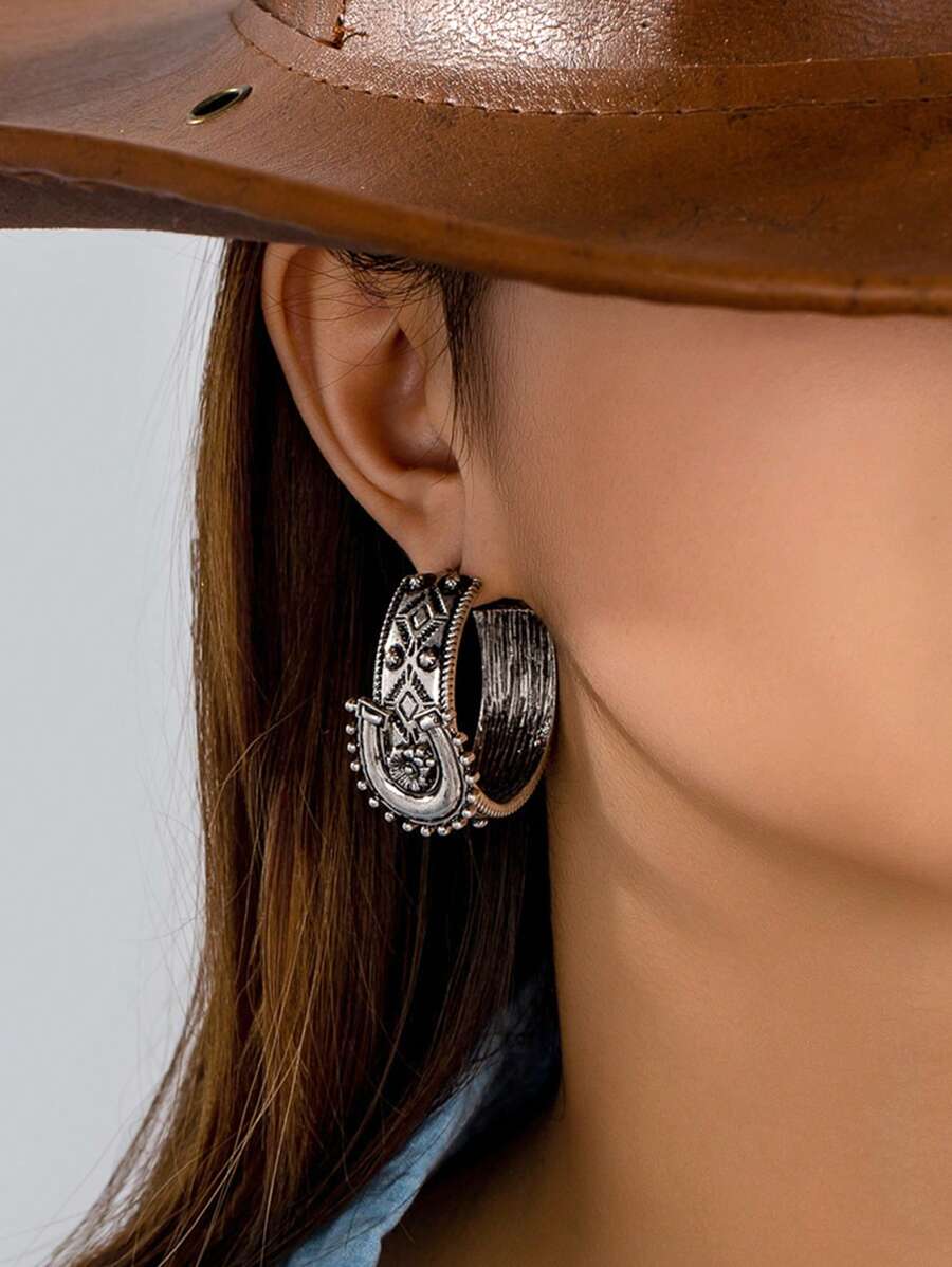 1 par de brincos de argola estilo western com padrão retrô vintage e prateado antigo, brincos com design de ferradura, joias adequadas para traje de cowgirl
