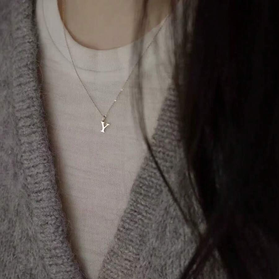 Collares de 26 letras chapados en oro de 18K de plata de ley 925, joyería de hip hop, collar y pulsera con colgante con letra de la suerte, joyería versátil de moda como regalo de cumpleaños
