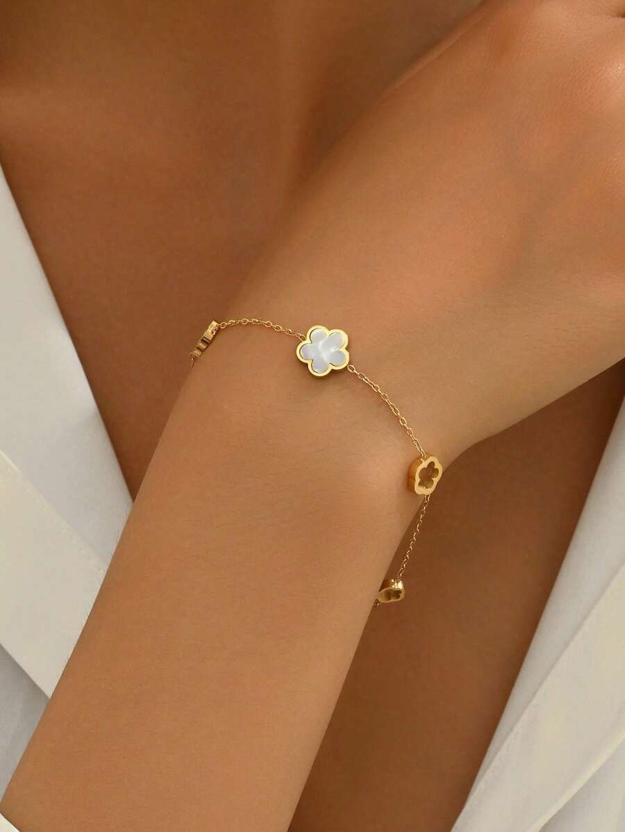 Pulseira de aço inoxidável floral vazada da moda para mulheres, versátil para viagens, acessório elegante para festas