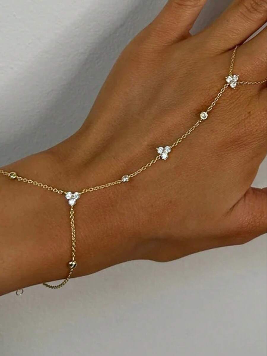 1 Stück Edelstahl Klee Armreif mit Strass für Frauen, Luxus Modeschmuck geeignet für Bankette, Dates, Partys, täglichen Gebrauch