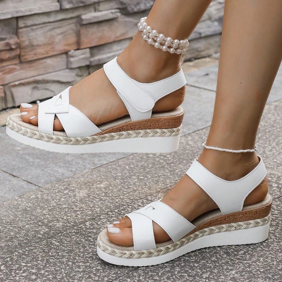 Sandales compensées à sangles ajustables à boucle et à boucle pour femmes, convient pour les voyages à la plage