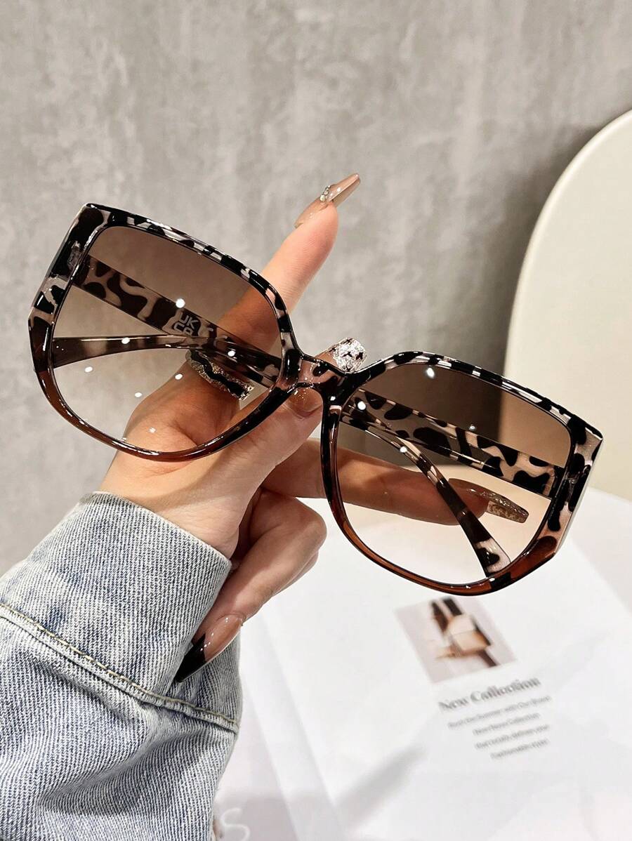 Gafas estilo retro con estampado de leopardo bohemio