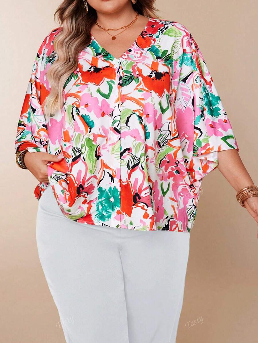 Loose Batwing Sleeve Floral Print Shirt For Women, Pink Single-Breasted V-Neck Half Sleeve Elegant Plus Size Blouse, Vacation Summer Wear