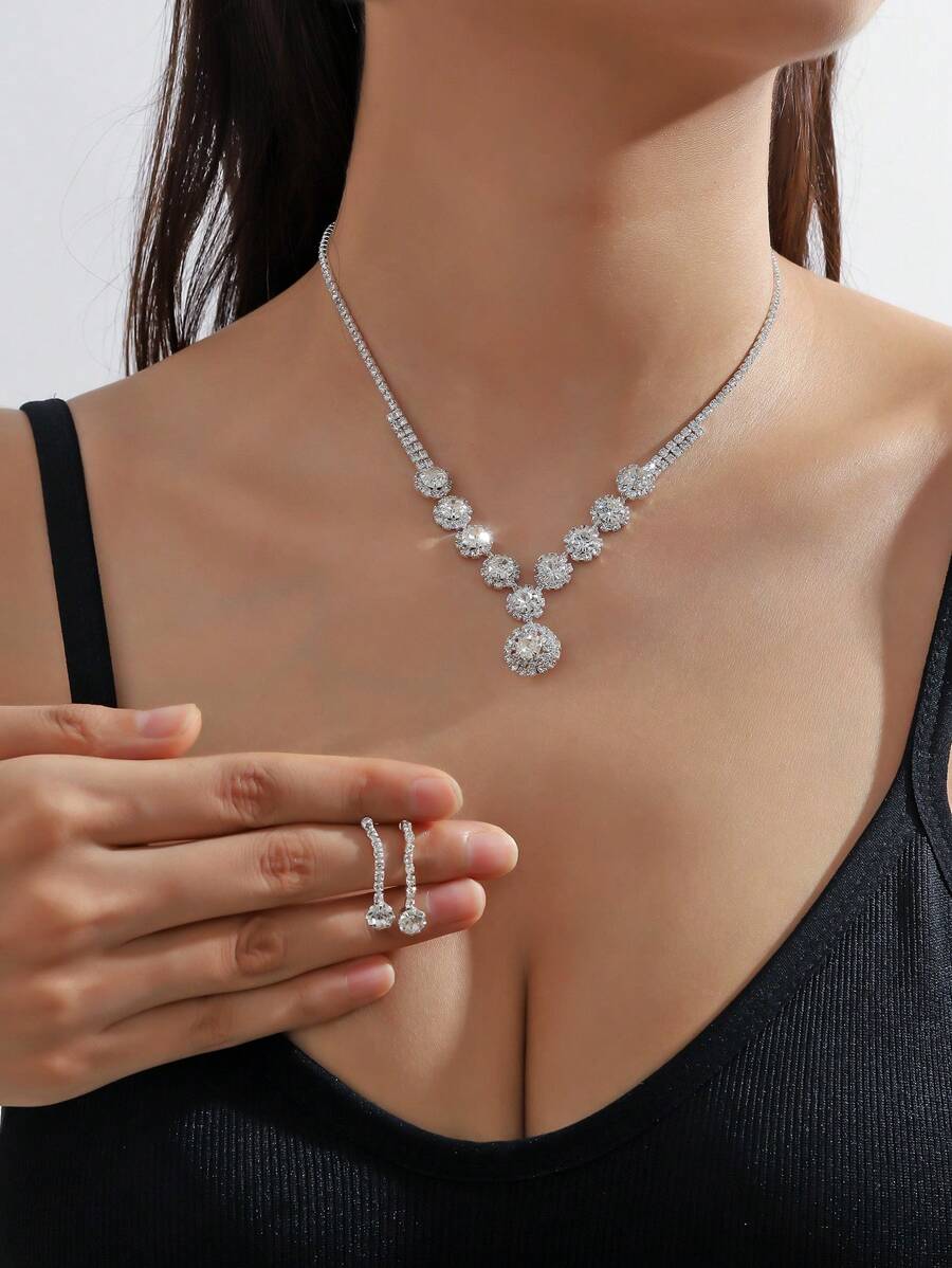 1 conjunto de brincos e colares com pingentes de flores de strass de luxo da moda, adequado para uso diário feminino, banquete, casamento, noiva, festa, presente de festival
