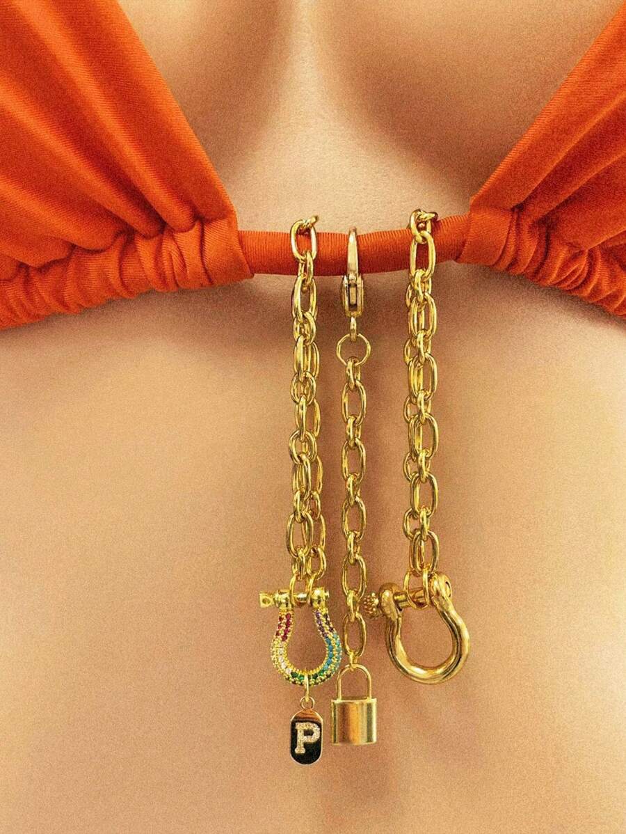 1 PC Colorful Inlaid Diamond Horseshoe 26 Letter Lock Buckle, Letter Pendant Lock Buckle, Stainless Steel Chain, Women's Beach Clothing Decoration Jewelry Gift