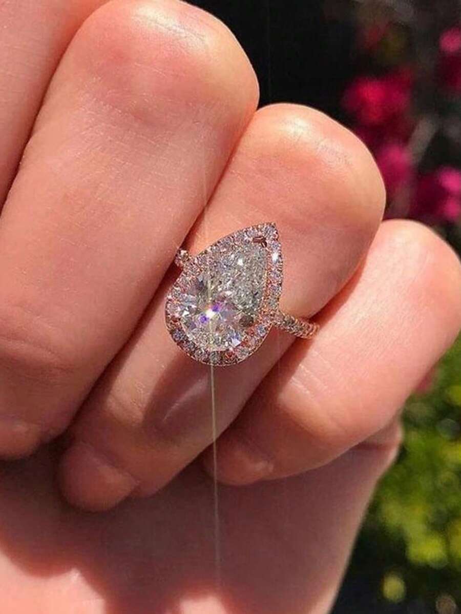 1pc Copper Rhinestone & Zirconia Water Drop Ring, Creative Shiny Bridal Wedding Jewelry For Women, Suitable For Daily, Dating, And Wedding Wear, Gift For Girlfriend/Friends