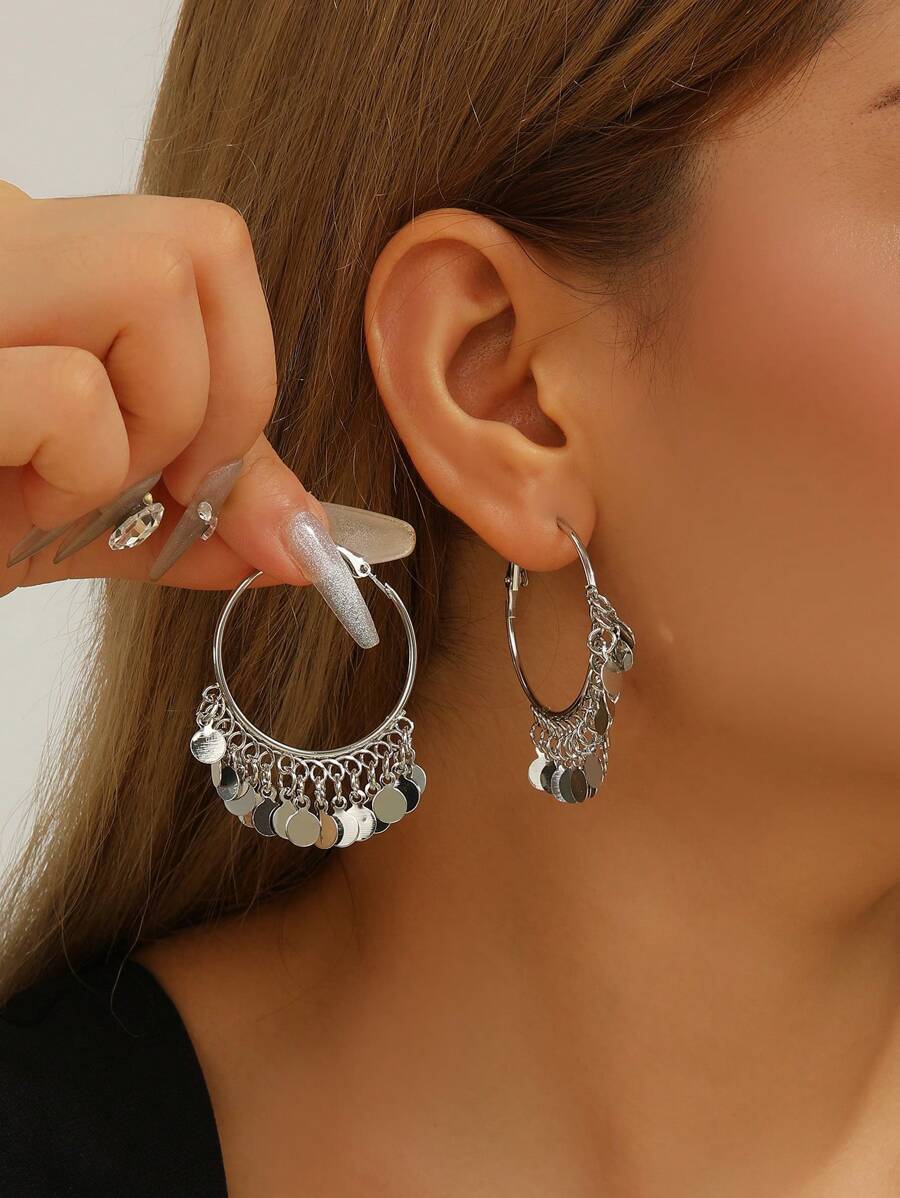 1 paire de nouvelles boucles d'oreilles créoles à pompons rondes et métalliques, boucles d'oreilles en alliage de style bohème fashion haut de gamme pour femmes