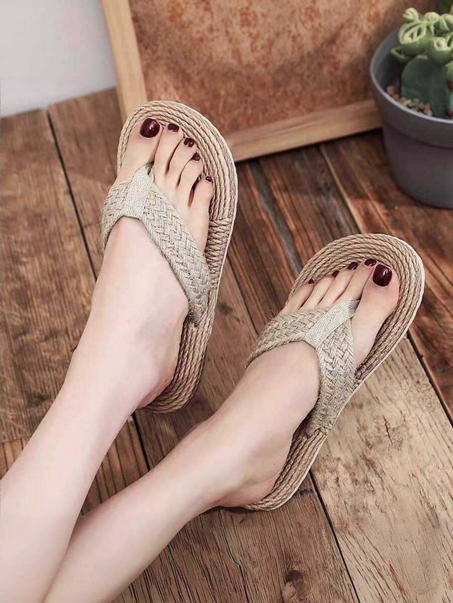 Sandalias de punto plano para mujer, verano 2025, calzado casual de tiras versátil para uso en exteriores y playa