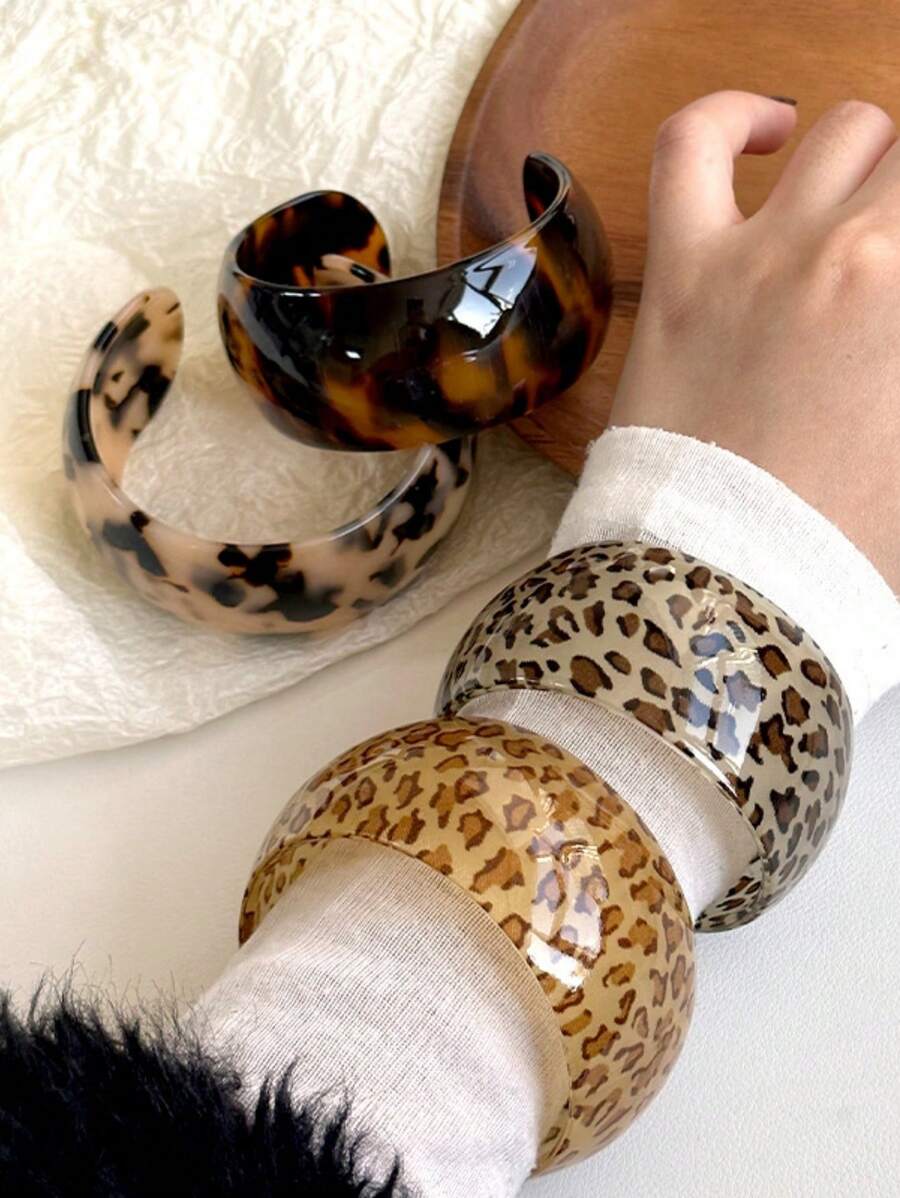 Kreisförmiges geometrisches Halo-Armband aus Harz, personalisierter und nischenhafter Leoparden-Muster offenem Ring-Armband, modisches Armband im europäischen und amerikanischen Stil aus Harz