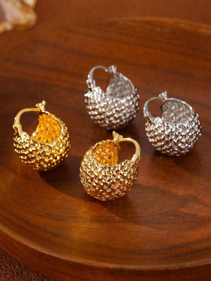 1 pieza Pendientes elegantes minimalistas de diseño hueco de aleación de cobre, regalo y uso diario para mujeres