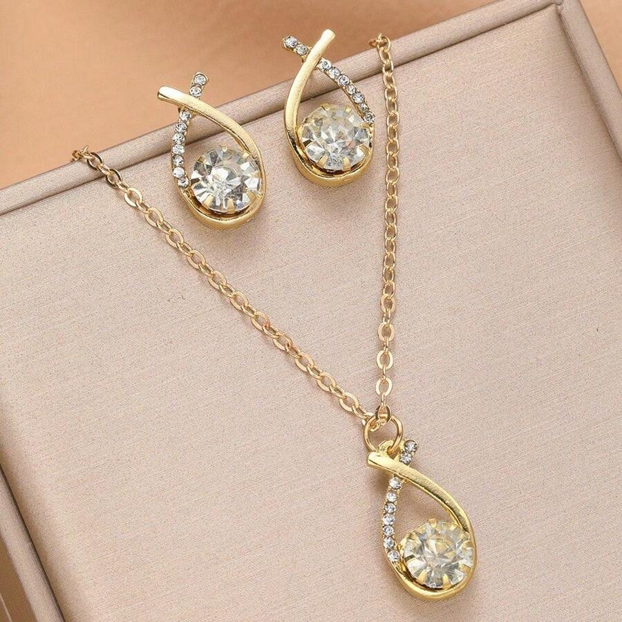 3pcs Minimalist Elegant Heart Cross Earrings And Necklace Jewelry Set, Gift Idea For Women, Suitable For Vacation, Dates, Parties