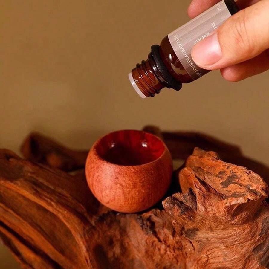 1 Stück zufällige Farbe Auto-Montierte Duftdiffusor, Flammenloser Aroma-Diffusor, Auto-Innenausstattung, tragbarer ätherischer Öle Diffusor