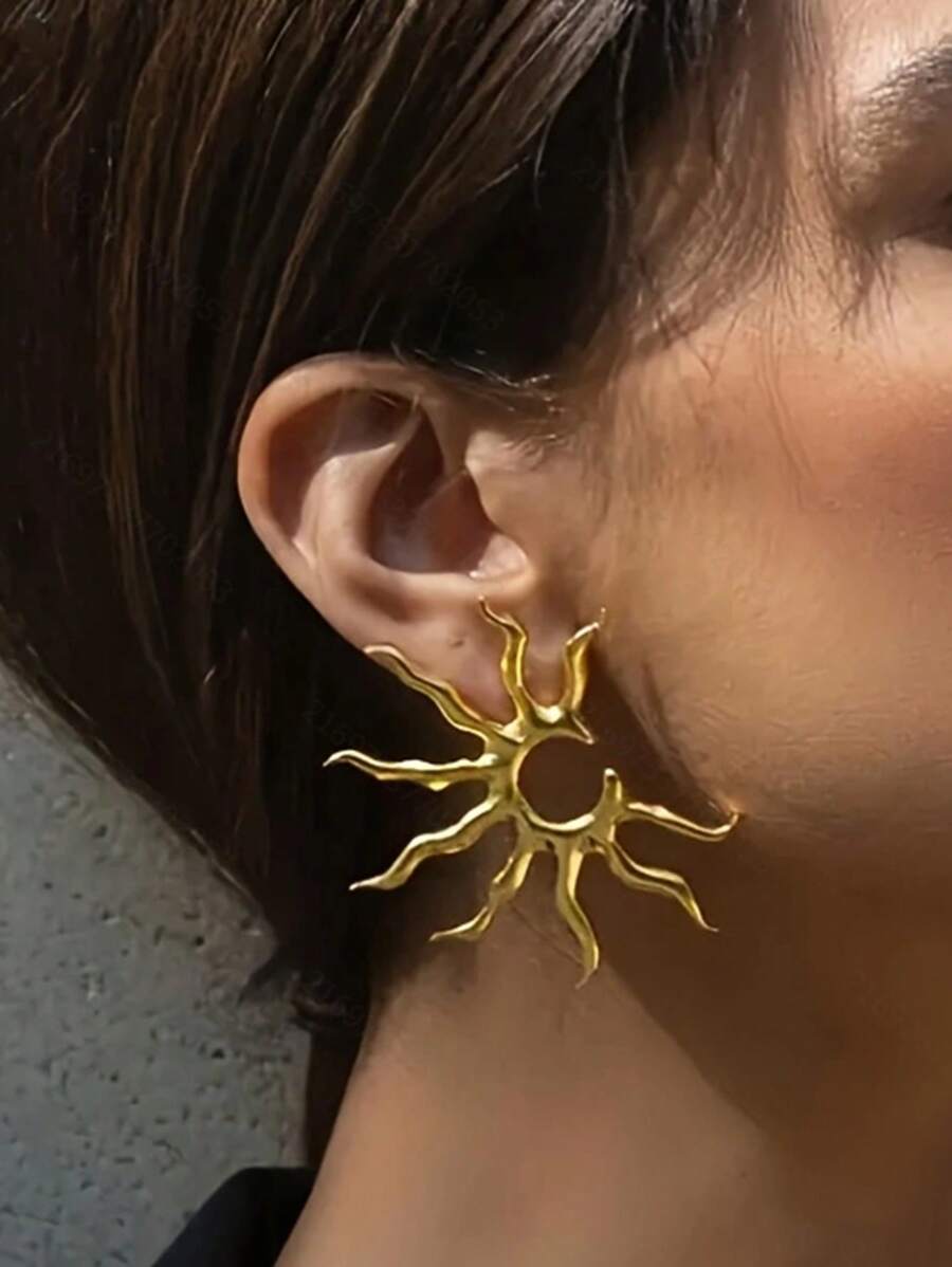 1 Pair Casual Style Zinc Alloy Sun Shaped Stud Earrings, Suitable For Vacation, Holiday Party And Daily Wear