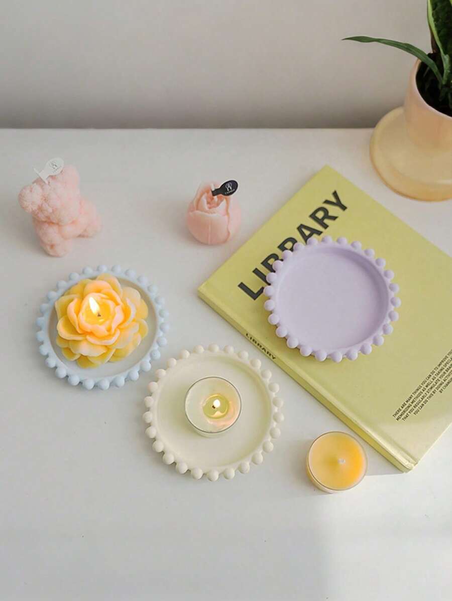 1pc A Pearl Edge Gypsum Aromatherapy Candle Tray, Gypsum Material, Ins Style Candle Holder, Shooting Props, Round Tray, Home Decoration, Gift Decoration, Handmade Creative Candle Base Vessel Aromatherapy Candle Tray