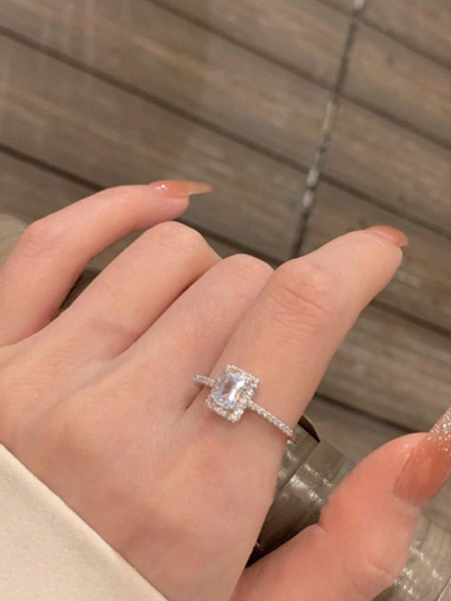 1pc Fashionable Luxury Niche Design Refined Open Square Zirconia Stone Ring, Minimalist Elegant For Women