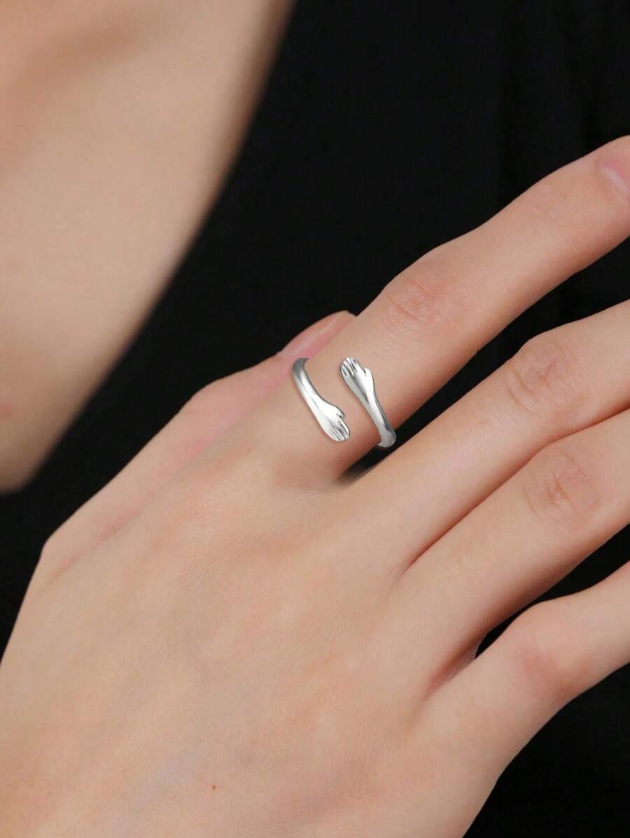 1 pieza Anillo de acero inoxidable abrazado con ambas manos, retro y de diseño único, apto para uso diario tanto para hombres como mujeres