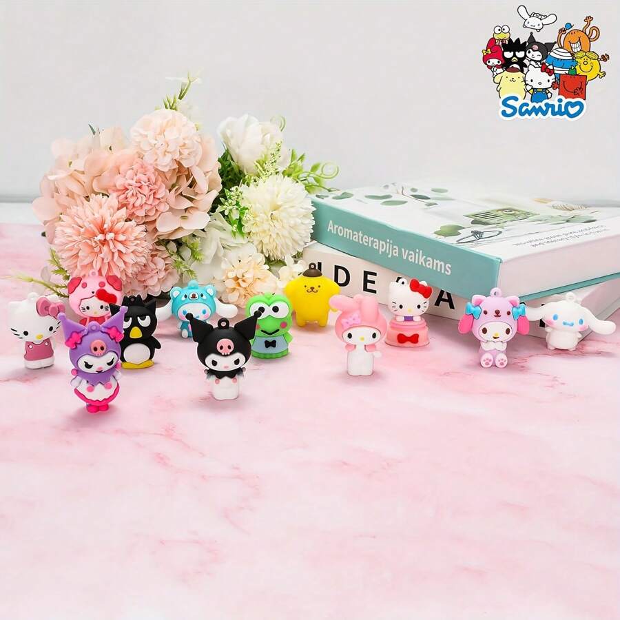Sanrio 7pcs/1pc Hello Kitty And Friends Doll Set, Mixed Color PVC Collectibles, Unique Desktop Decorations, Artistic Design, Suitable For Office And Home Decoration, Cute Silicone Pendants For Bags, Backpacks And Party Gifts, Collectors' Collection, Perfect Halloween, Christmas, Thanksgiving Party Decorations (Patterns, Colors And Some Parts Are Random, Packaging Is Random)