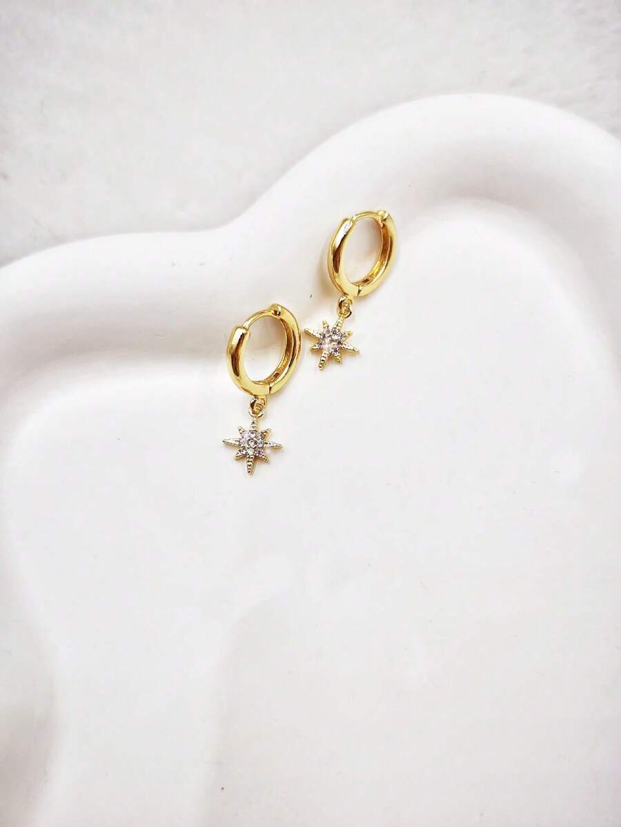 1Pair Valentine Cubic Zircorn /Diamond Star Burst Drop Huggie Earrings